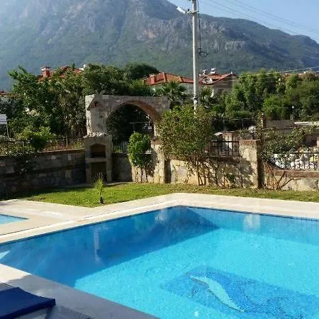 Villa Mountains *