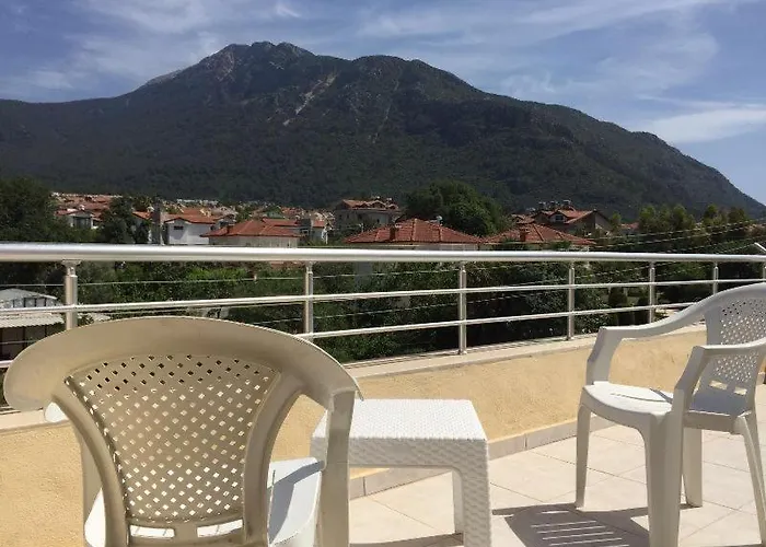 Mountains Villa *